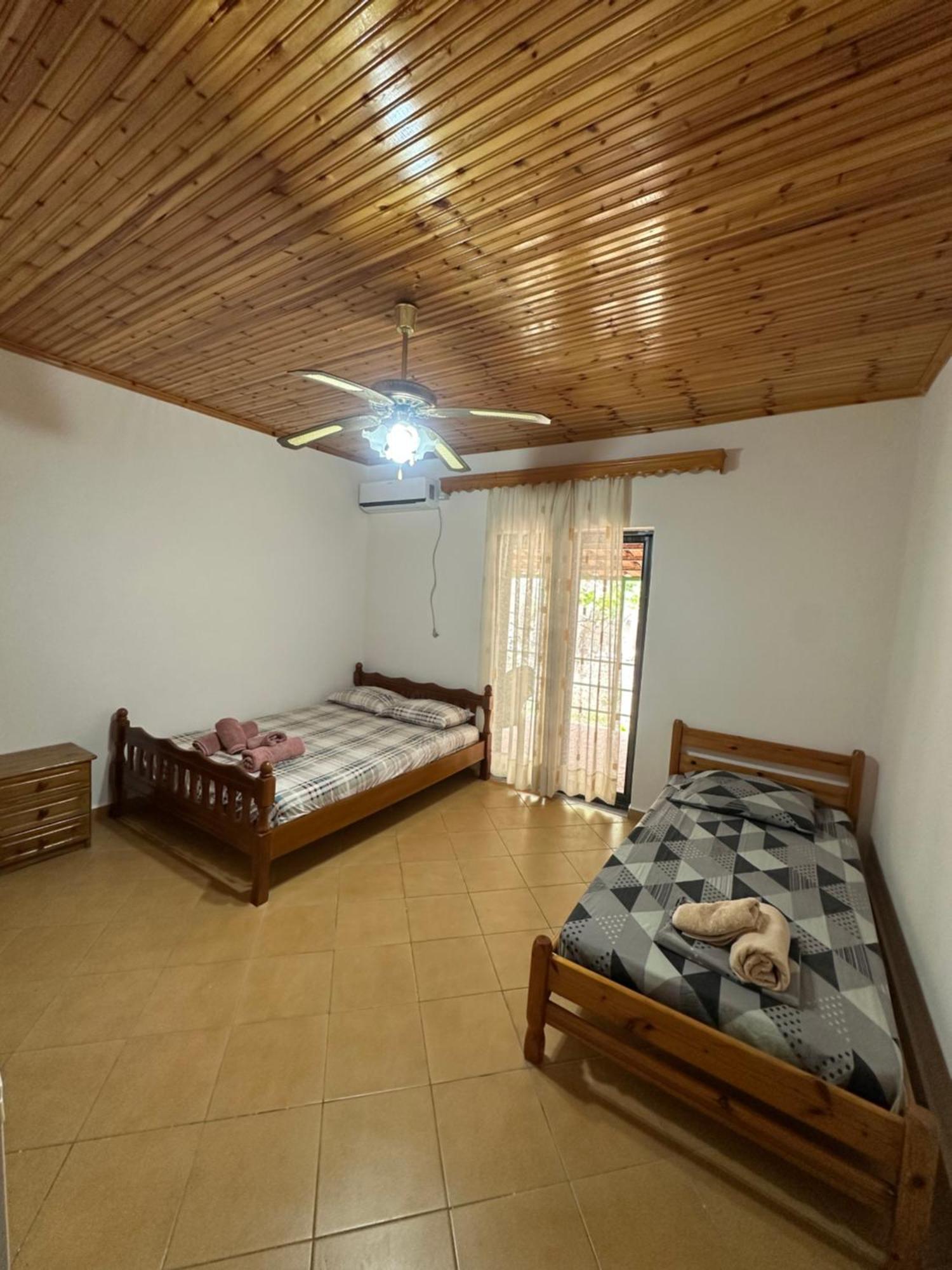 Romeo'S Guest House 2 Piqeras 외부 사진