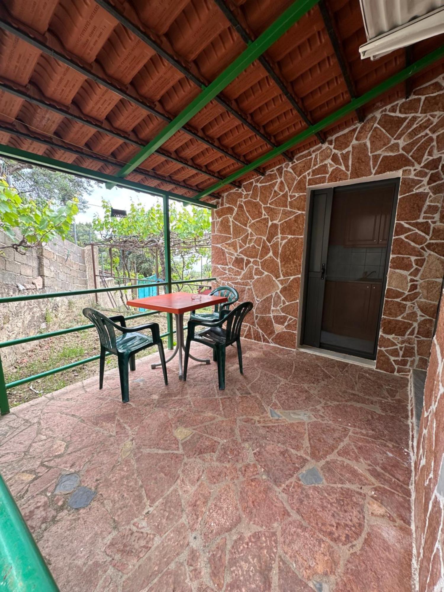 Romeo'S Guest House 2 Piqeras 외부 사진