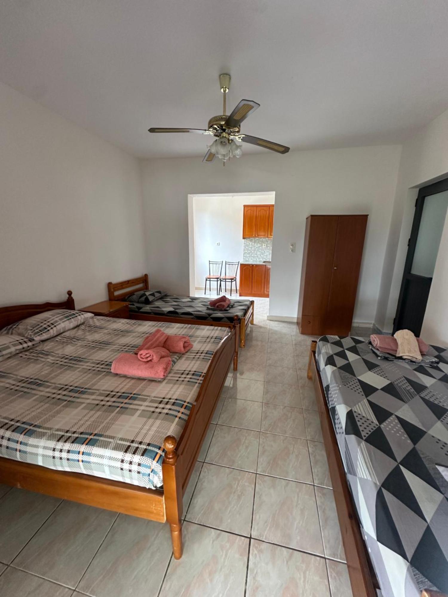 Romeo'S Guest House 2 Piqeras 외부 사진